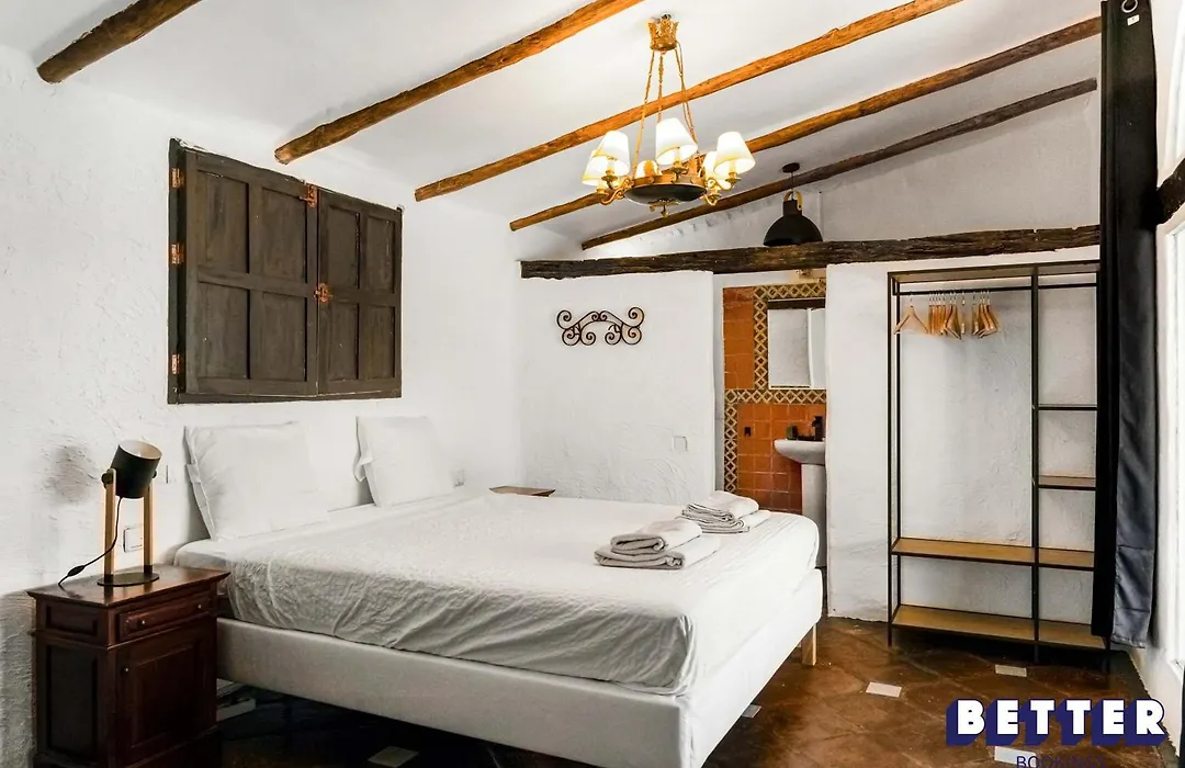 Villa Loma Del Flamenco 8BR Finca Mijas-1